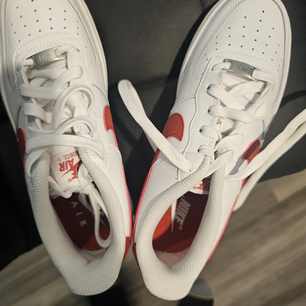 Nike Air Force 1 Low Top Sneakers - White & Red - Picture 2 of 6